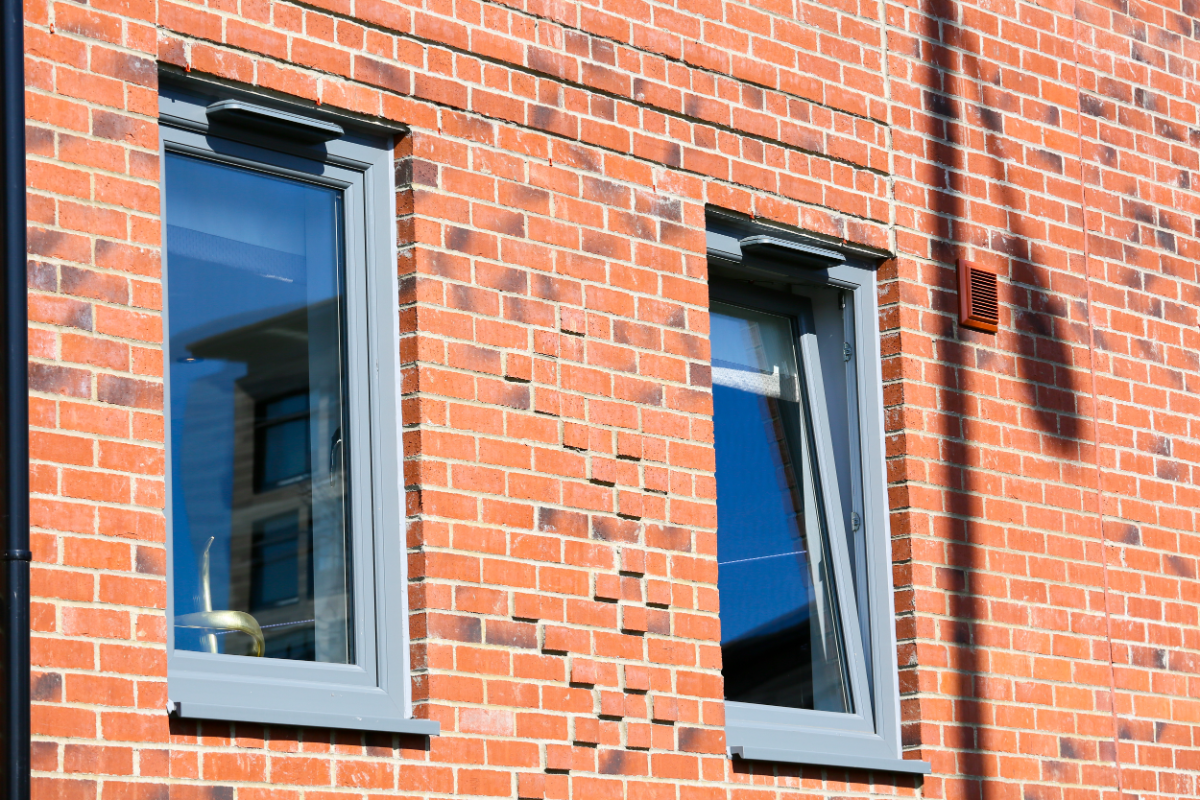 70mm-Tilt&Turn-Window-7012-Grey v1 (1)